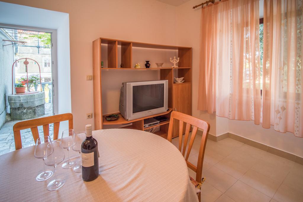 Apartment Ana 1 马林斯卡 外观 照片