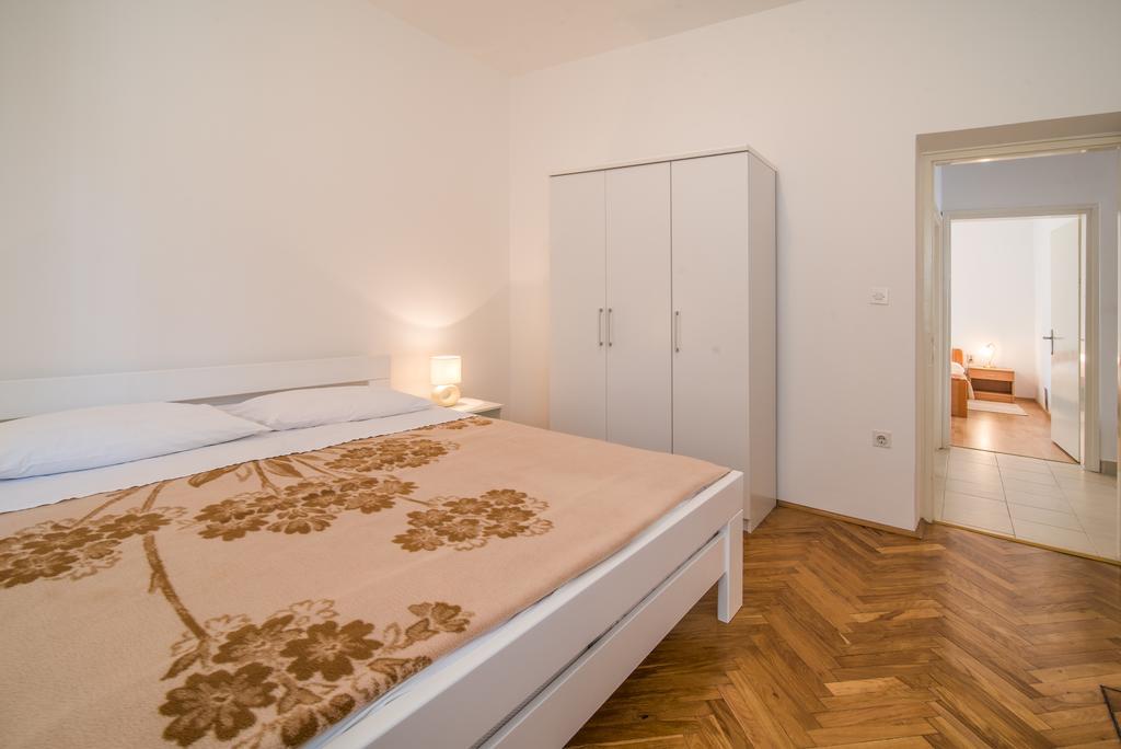 Apartment Ana 1 马林斯卡 外观 照片